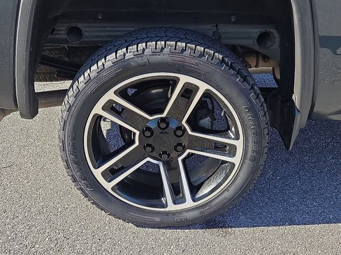 Used 2018 GMC Sierra 1500 Denali image 7