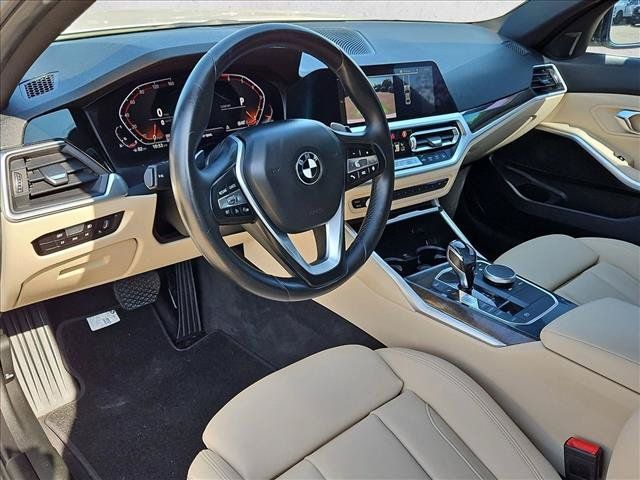 Used 2020 BMW 330i Sedan w/ Convenience Package RWD image 10