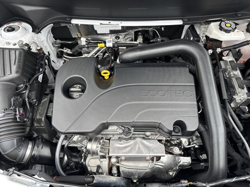 Used 2026 GMC Terrain Elevation w/ Elevation Premium Package image 31