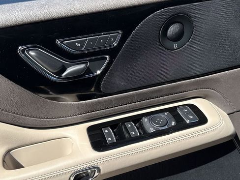 Used 2023 Lincoln Aviator Reserve w/ Elements Package Plus image 14