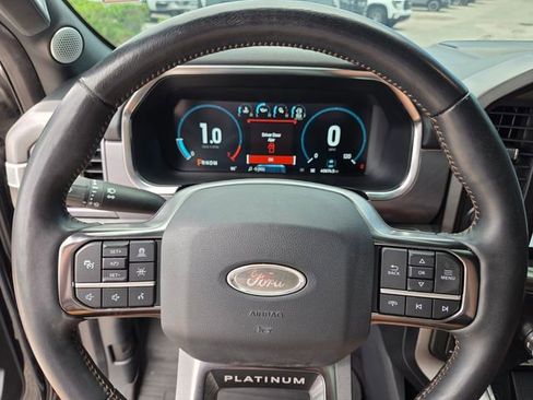 Used 2022 Ford F150 Platinum w/ Equipment Group 701A High AWD/4WD image 31