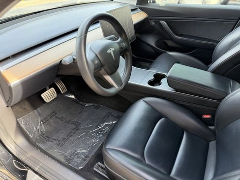 Used 2020 Tesla Model 3 Performance image 24