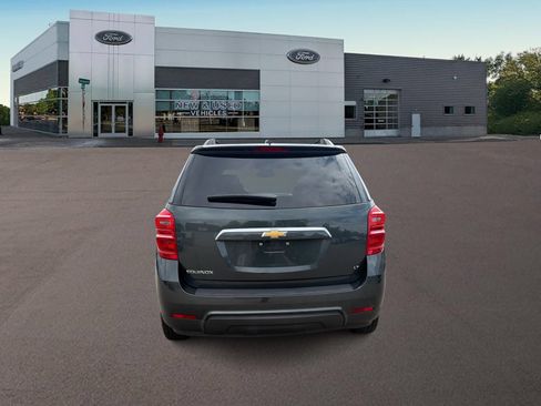Used 2017 Chevrolet Equinox LT w/ Convenience Package FWD image 8