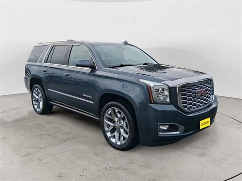 Used 2020 GMC Yukon Denali image 7