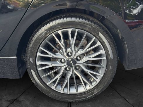 Certified 2024 Kia Forte GT-Line w/ GT-Line Premium Package FWD image 28
