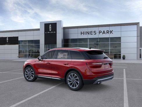 New 2026 Lincoln Corsair Premiere image 4