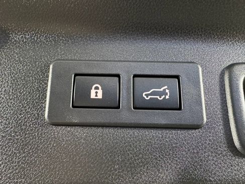 Used 2025 Subaru Forester Limited AWD/4WD image 31