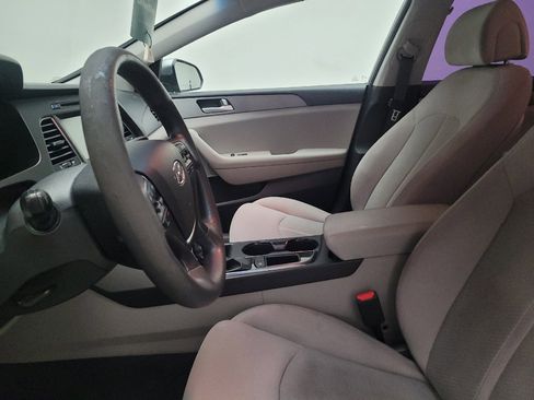 Used 2016 Hyundai Sonata SE image 17