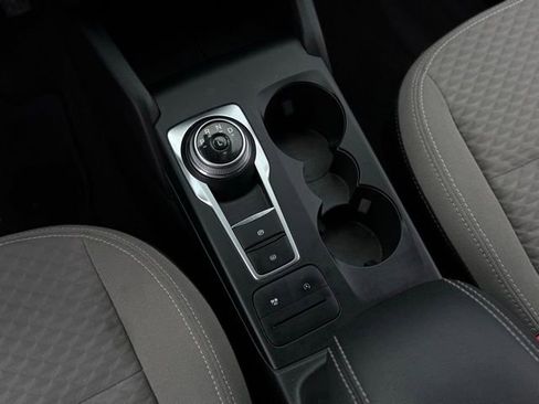 Used 2022 Ford Escape SE w/ Convenience Package image 24