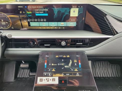 New 2026 INFINITI QX80 Luxe image 16