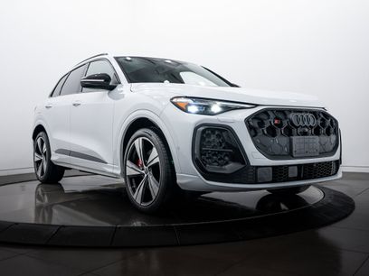 New 2025 Audi SQ5 Premium Plus