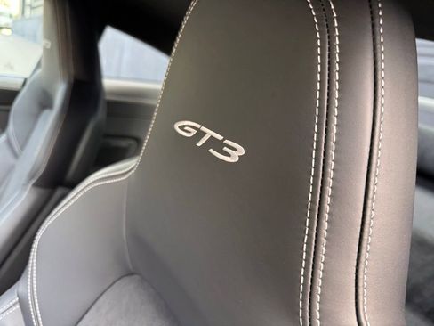 Certified 2022 Porsche 911 GT3 image 15