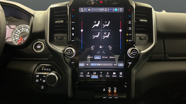 Used 2025 RAM 1500 Big Horn AWD/4WD image 17