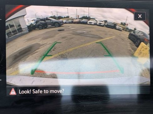 Used 2025 Volkswagen Jetta SE FWD image 23