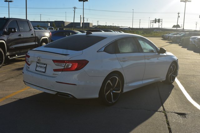 Used 2022 Honda Accord Sport image 5