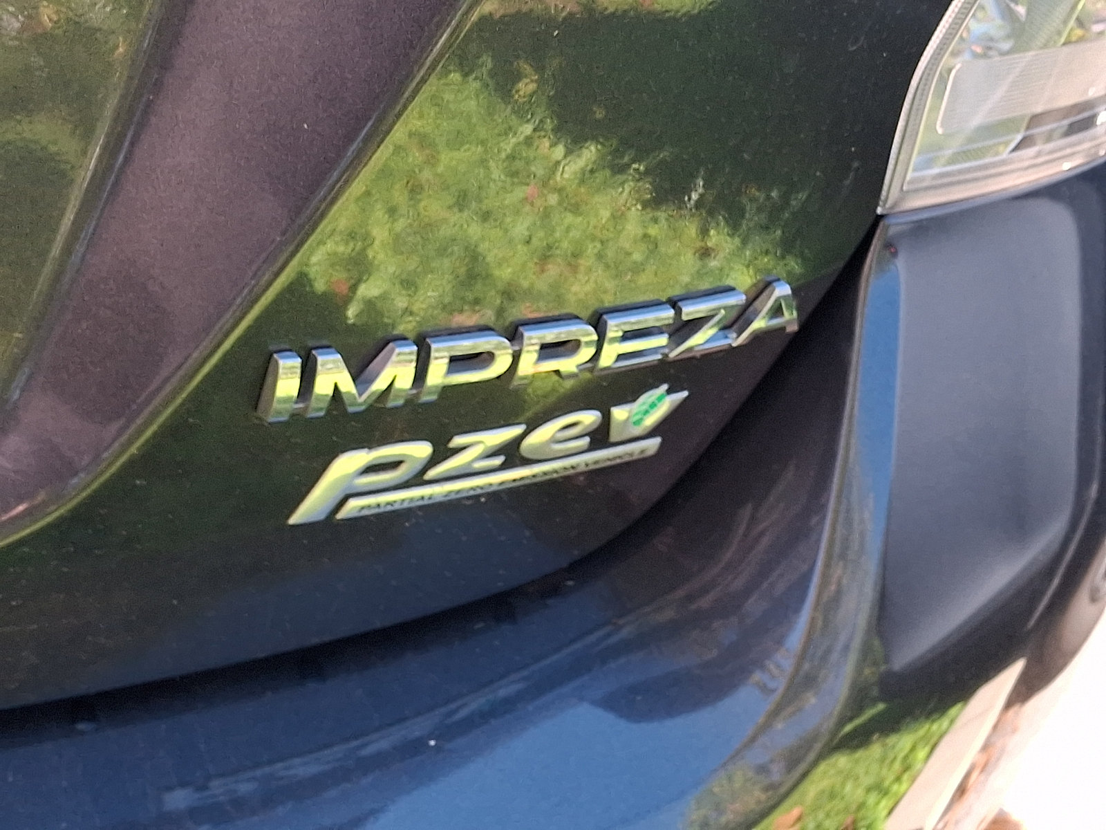 Used 2015 Subaru Impreza 2.0i Limited AWD/4WD image 5