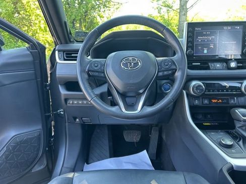 Used 2022 Toyota RAV4 XSE AWD/4WD image 21