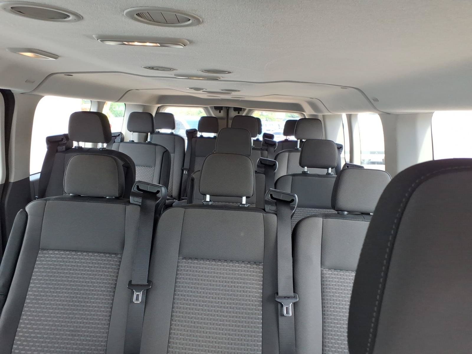 Used 2023 Ford Transit 350 XLT RWD image 15