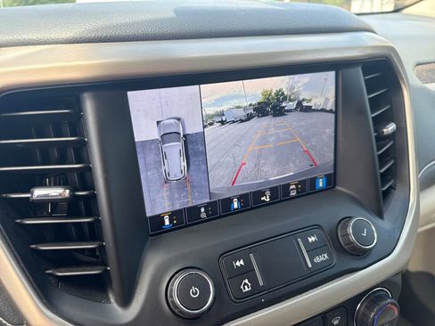 Used 2022 GMC Acadia Denali w/ Denali Ultimate Package AWD/4WD image 43