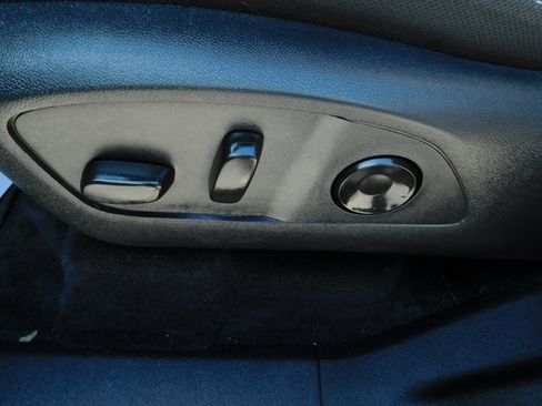 Used 2024 Chevrolet Traverse LT w/ Midnight/Sport Edition image 14