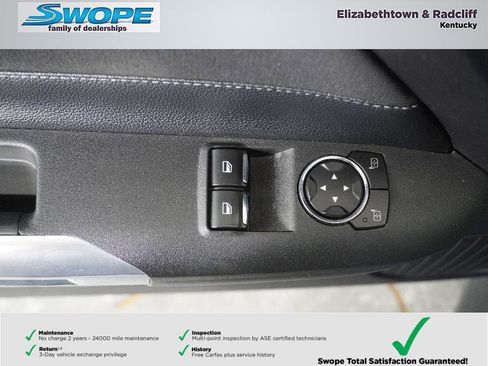 Used 2017 Ford Mustang GT w/ Black Accent Package RWD image 13