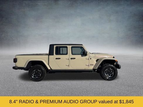 Used 2020 Jeep Gladiator Mojave image 3
