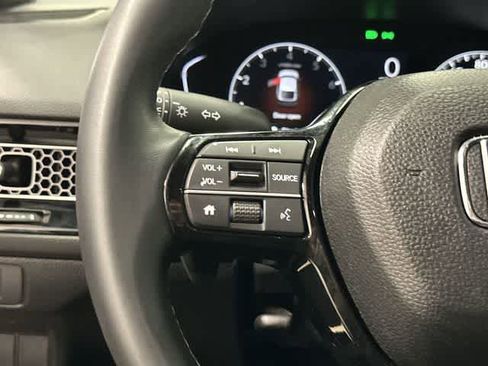 Used 2025 Honda Civic Sport image 17