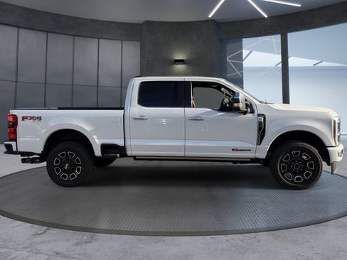 Used 2024 Ford F250 Platinum AWD/4WD image 7