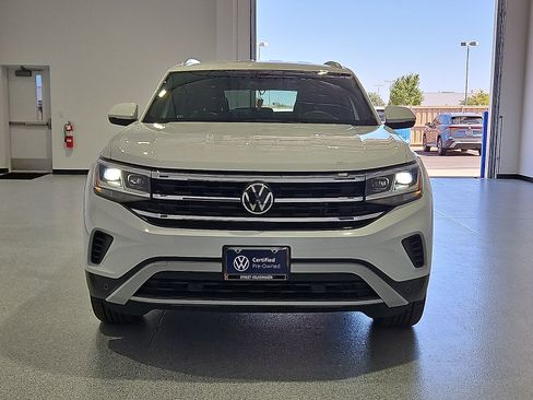 Used 2023 Volkswagen Atlas Cross Sport SE FWD image 3