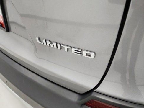 Used 2021 Jeep Cherokee Limited w/ Elite Package image 15