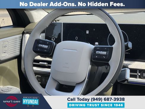 Certified 2025 Hyundai Santa Fe Calligraphy AWD/4WD image 15