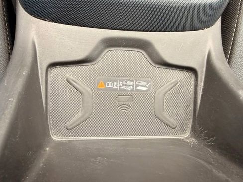 Used 2019 Chevrolet Colorado Z71 image 31