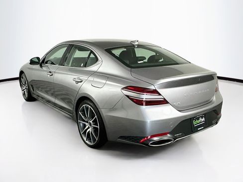 Used 2025 Genesis G70 2.5T RWD image 5