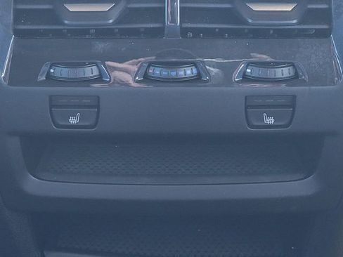 Used 2024 BMW X5 xDrive40i w/ Premium Package image 21