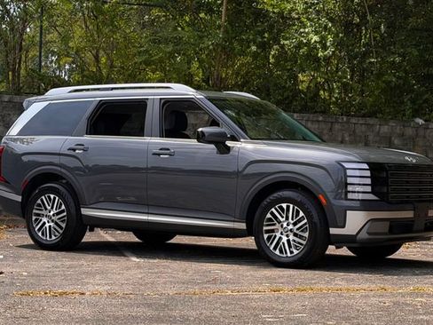 Used 2026 Hyundai Palisade SEL AWD/4WD image 3