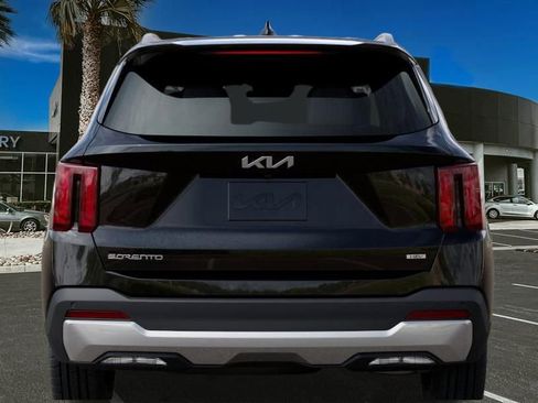 New 2026 Kia Sorento EX w/ EX Premium Package FWD image 15