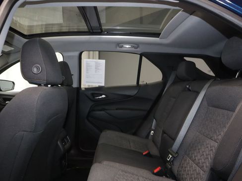 Used 2022 Chevrolet Equinox LT FWD image 21