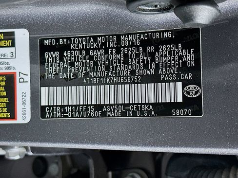 Used 2017 Toyota Camry SE FWD image 29