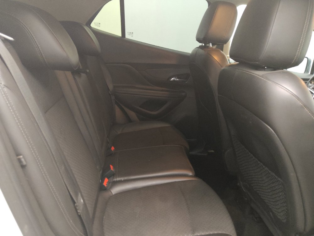 Used 2020 Buick Encore Preferred FWD image 19