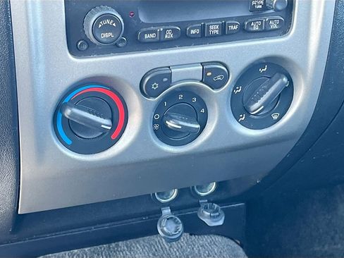 Used 2012 Chevrolet Colorado LT RWD image 14
