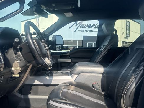 Used 2019 Ford F250 Platinum w/ Platinum Ultimate Package AWD/4WD image 5