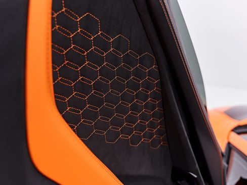 Used 2025 Lamborghini Revuelto AWD/4WD image 59