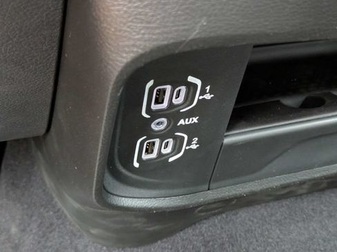 New 2026 RAM 3500 Tradesman AWD/4WD image 21