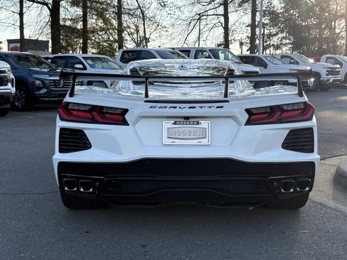 Used 2023 Chevrolet Corvette 2LT w/ Z51 Performance Package image 4