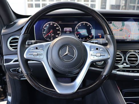 Used 2018 Mercedes-Benz S 450 Sedan image 15