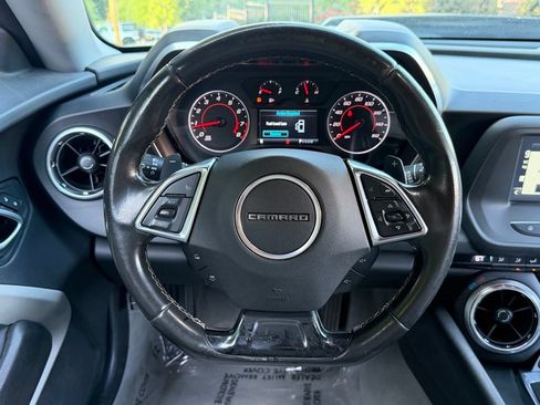 Used 2018 Chevrolet Camaro LT RWD image 39