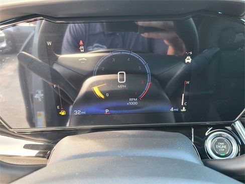 New 2026 Chevrolet Trax RS w/ Driver Confidence Package image 27