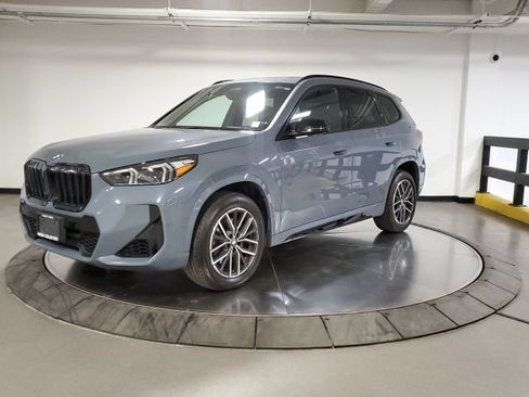 Used 2023 BMW X1 xDrive28i w/ Premium Package AWD/4WD image 4