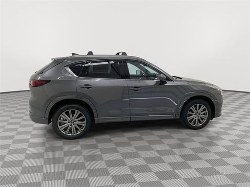 New 2025 MAZDA CX-5 Signature image 12