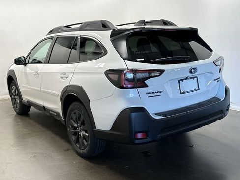 Used 2025 Subaru Outback Onyx Edition XT image 30